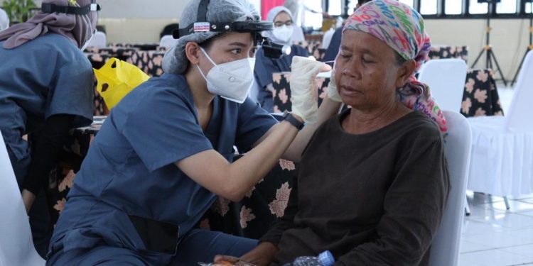 Kementerian Sosial bersama FK UNPAD gelar Screening THT di Lingkungan Sentra Wyata Guna