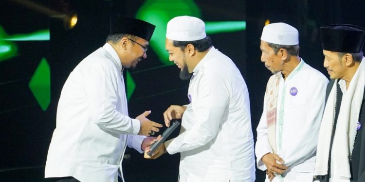 Menteri Agama Apresiasi Perjuangan Tokoh dan Pesantren dalam Memperingati Satu Abad NU