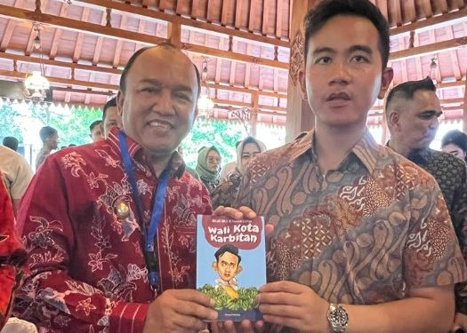 Doktor Jumadi dan Forwakada Korwil Jateng Silahturahmi di Rumdin Loji Gandrung Solo
