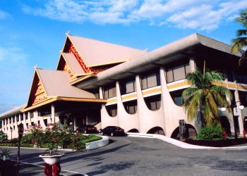 Kantor Gubernur Riau, Kota Pekanbaru, Riau (Source: Okezone)
