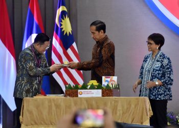 HUT Ke-56 ASEAN, Presiden Jokowi Ingatkan Tekad Wujudkan Kawasan Damai dan Sejahtera