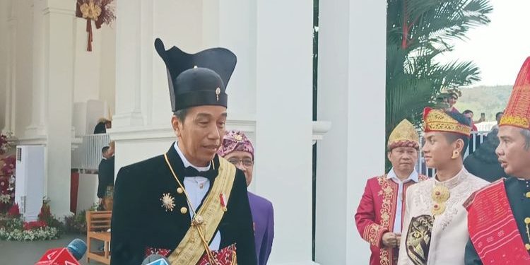Jokowi Kenakan Busana Pakubuwono di HUT ke-78 RI, Ini Maknanya