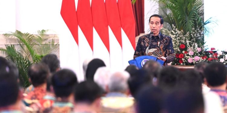 Presiden Tekankan Pentingnya Regulasi Transformasi Digital yang Lebih Holistis