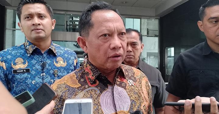 Harga Beras Naik, Menteri Tito Sarankan Masyarakat Makan Ubi dan Sorgum