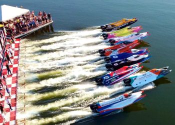 F1 Powerboat di DPSP Danau Toba