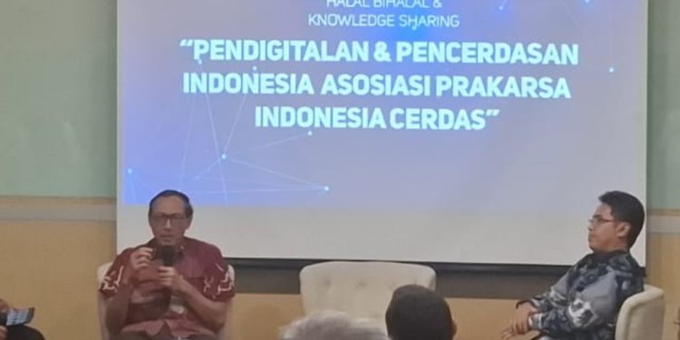 Prof. Edi Leksono, peneliti SCCIC ITB