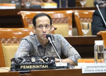 Nadiem Makarim Sebut Kenaikan UKT Tak Berdampak pada Kalangan Bawah