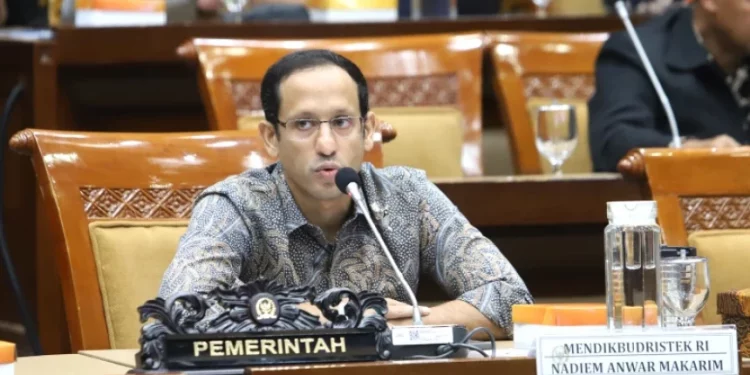 Nadiem Makarim Sebut Kenaikan UKT Tak Berdampak pada Kalangan Bawah