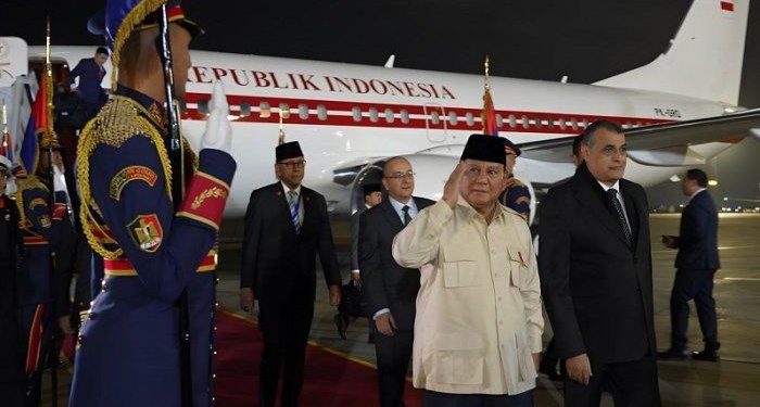 Presiden Prabowo Subianto Bertolak ke Mesir untuk Kunjungan Kenegaraan dan KTT D-8