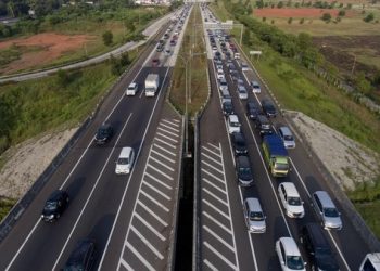 Puncak Arus Mudik, Wakapolri Resmi Buka One Way Nasional Bersama Korlantas