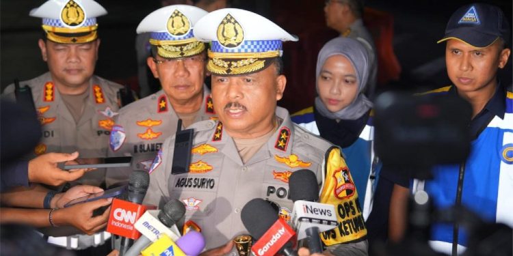 Kakorlantas Tinjau KM 71 Tol Cikatama: Persiapan One Way Nasional Mudik Lebaran