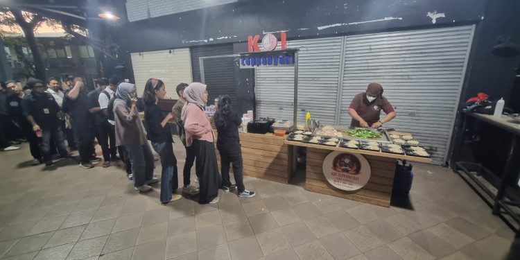 Simbol Kemitraan, Korlantas Polri Kirim Paket Buka Puasa ke Redaksi TV Nasional