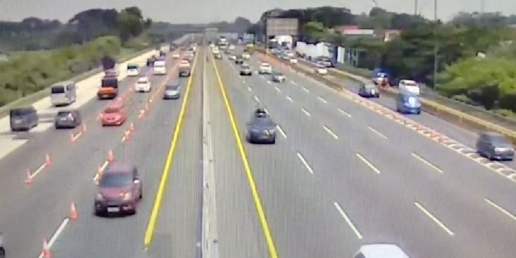 Update Arus Mudik 19 Maret: KM 48–57 Padat Merayap, KM 58 ke Atas Mulai Lancar