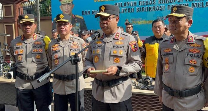 Kadiv Humas Polri Lepas 44 Personel Satgas Humas Operasi Ketupat 2026