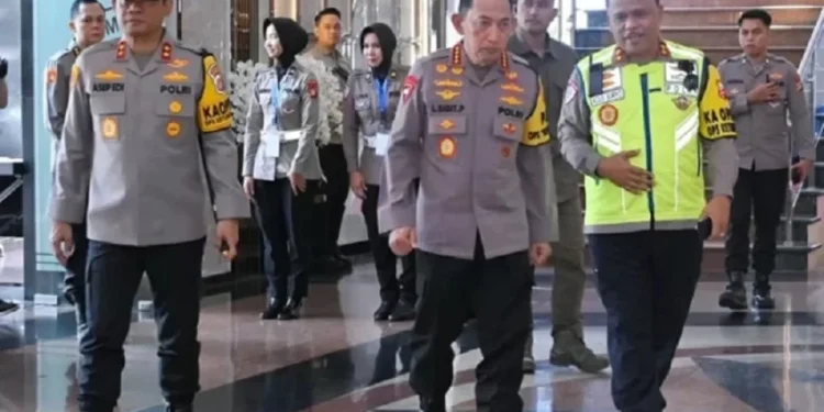 Sukses Amankan Mudik Lebaran 2026, Kepercayaan Publik ke Polri Melesat ke Peringkat 4 Besar